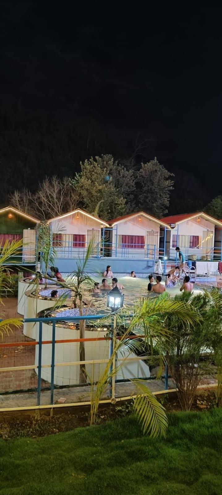 Divine Ganga Resort Rishīkesh Екстериор снимка